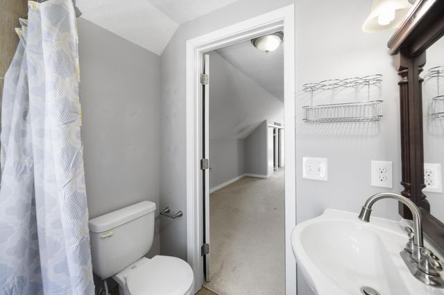 4741 Edgewood Avenue N, Crystal, MN 55428