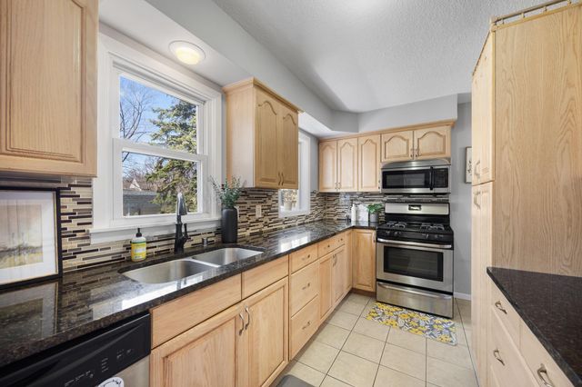 4741 Edgewood Avenue N, Crystal, MN 55428