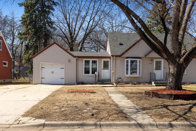 4741 Edgewood Avenue N, Crystal, MN 55428