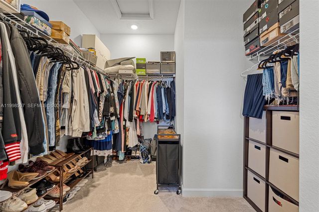 4917 Oakmont Dr, Dania Beach, FL 33312