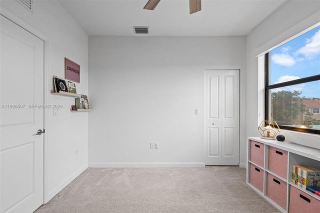 4917 Oakmont Dr, Dania Beach, FL 33312