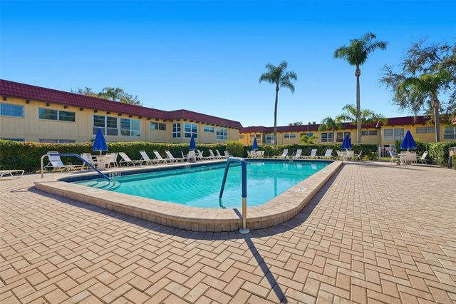 1845 S HIGHLAND AVENUE 5-11, Clearwater, FL 33756