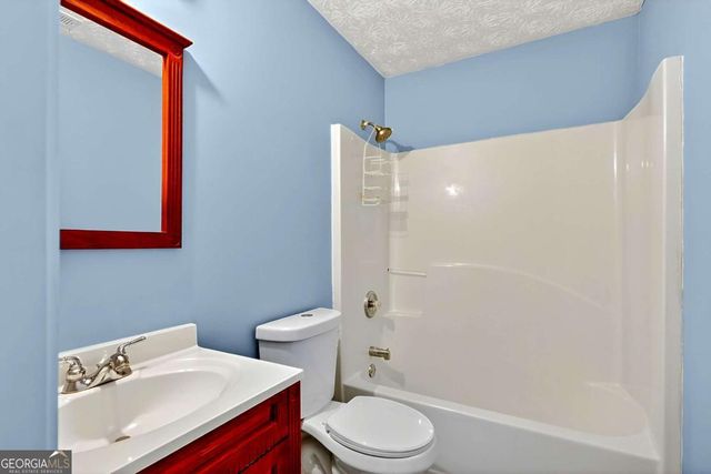 1202 Nunnally Drive, Monroe, GA 30655