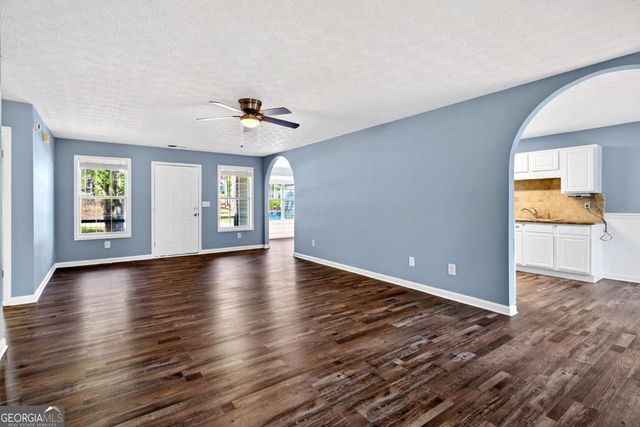 1202 Nunnally Drive, Monroe, GA 30655
