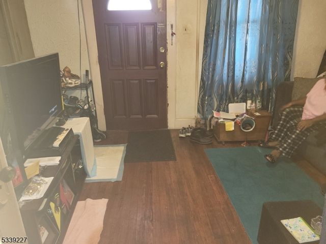 36 Olympic Ter, Irvington Twp., NJ 07111