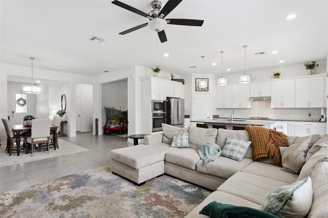 2360 EMERALD SPRINGS DRIVE, Apopka, FL 32712