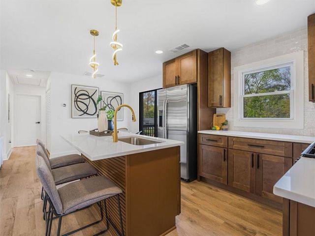 960 Pine Forest Drive SW, Mableton, GA 30126