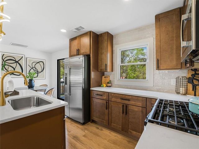 960 Pine Forest Drive SW, Mableton, GA 30126