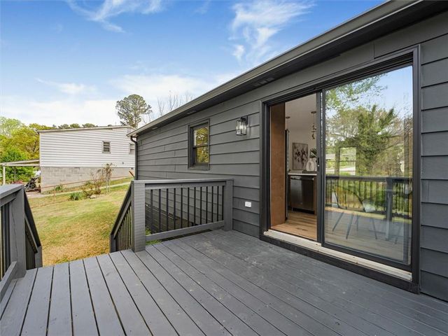 960 Pine Forest Drive SW, Mableton, GA 30126