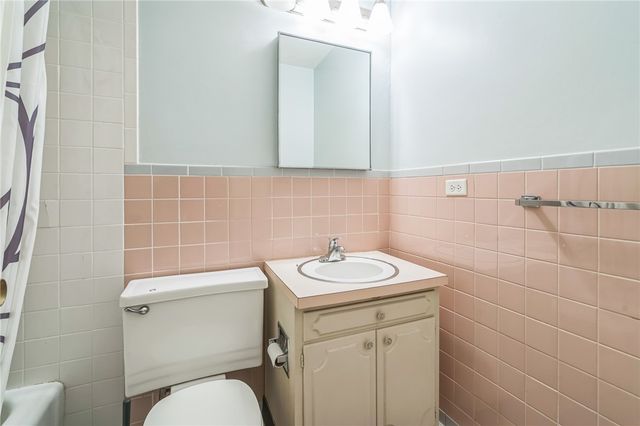 112 Washington Pl 5J, Downtown Pgh, PA 15219