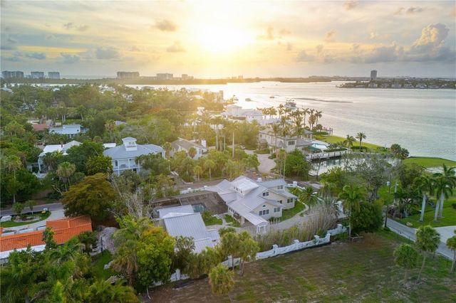 604 NORSOTA WAY, Sarasota, FL 34242