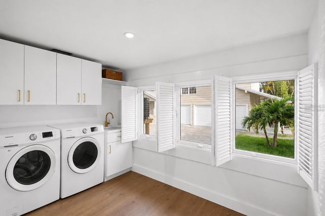 604 NORSOTA WAY, Sarasota, FL 34242