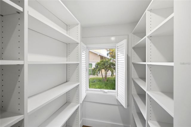 604 NORSOTA WAY, Sarasota, FL 34242