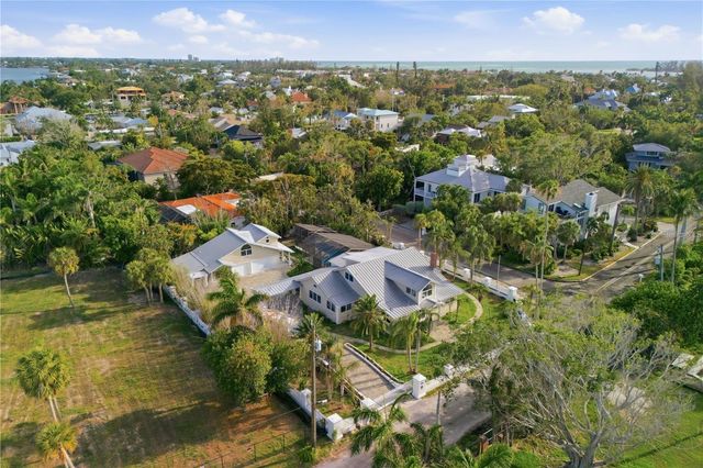 604 NORSOTA WAY, Sarasota, FL 34242
