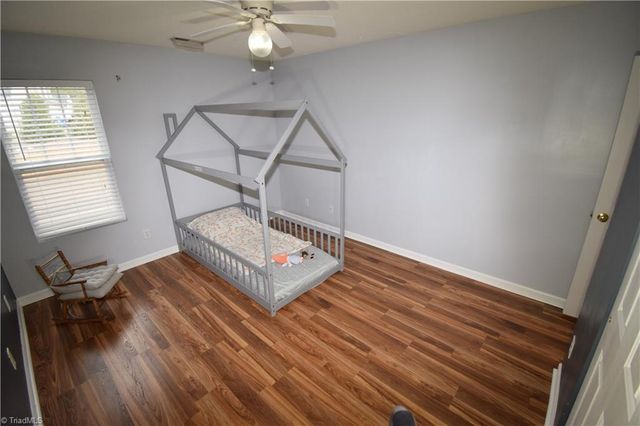 136 Penry Lane, Clemmons, NC 27012