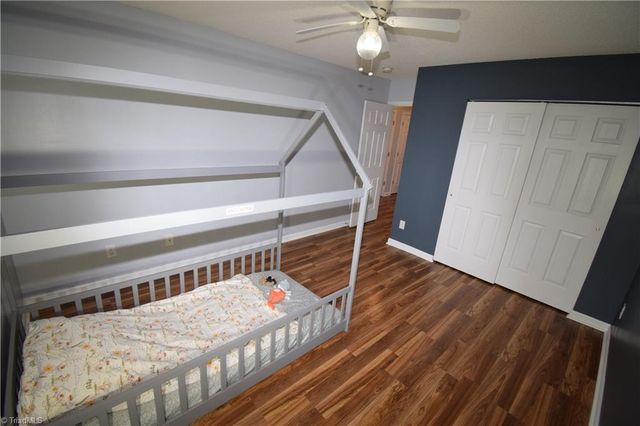 136 Penry Lane, Clemmons, NC 27012