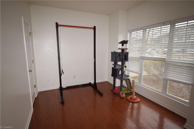 136 Penry Lane, Clemmons, NC 27012