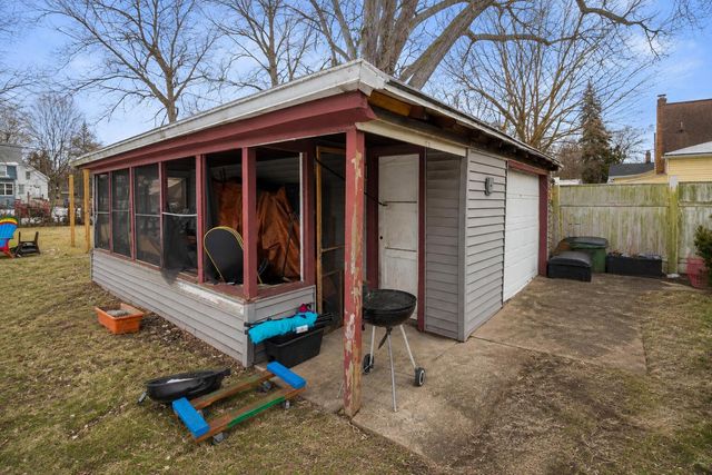 132 Hendricks Street, Michigan City, IN 46360