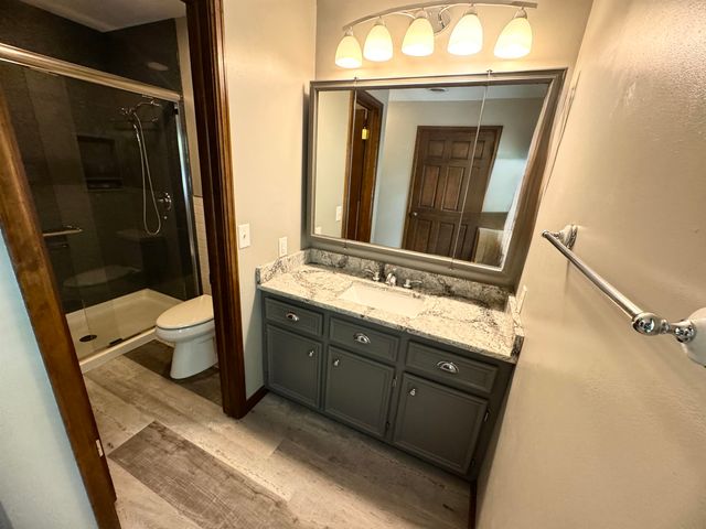 1861 N Chelsea Dr, El Dorado, KS 67042