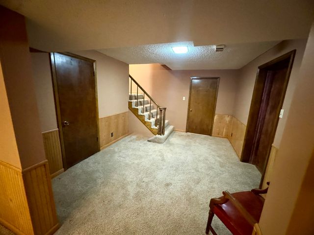 1861 N Chelsea Dr, El Dorado, KS 67042