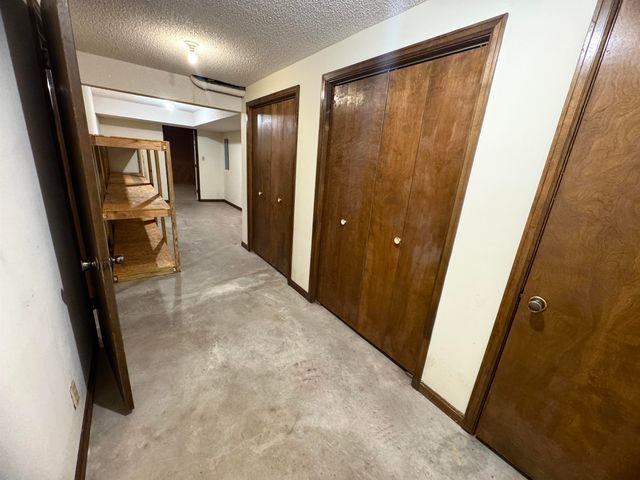 1861 N Chelsea Dr, El Dorado, KS 67042