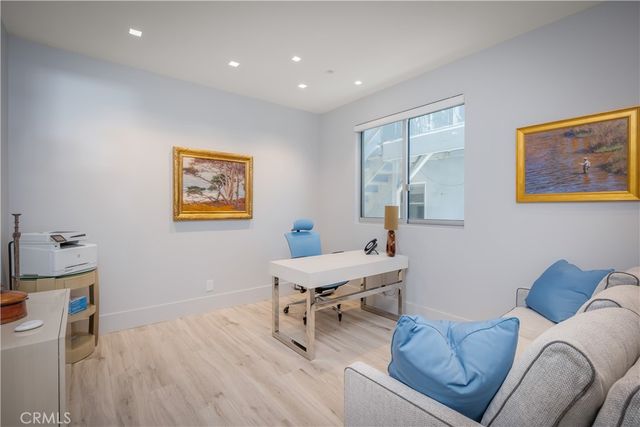3407 W Oceanfront, Newport Beach, CA 92663