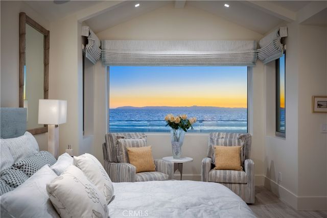 3407 W Oceanfront, Newport Beach, CA 92663