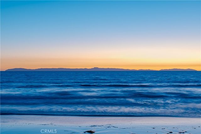 3407 W Oceanfront, Newport Beach, CA 92663