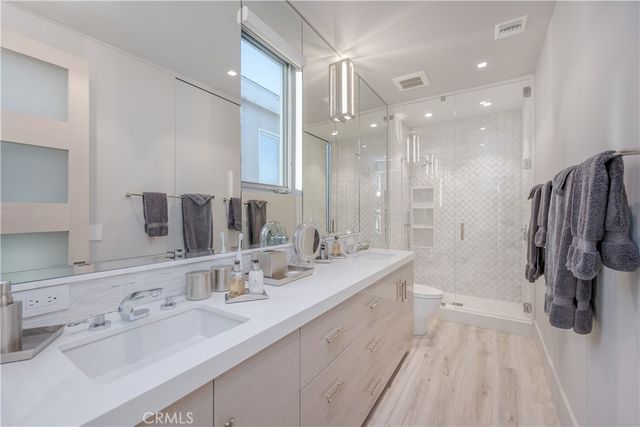3407 W Oceanfront, Newport Beach, CA 92663