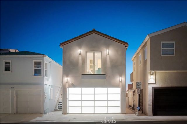 3407 W Oceanfront, Newport Beach, CA 92663