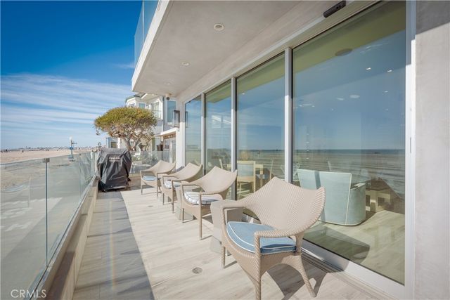 3407 W Oceanfront, Newport Beach, CA 92663