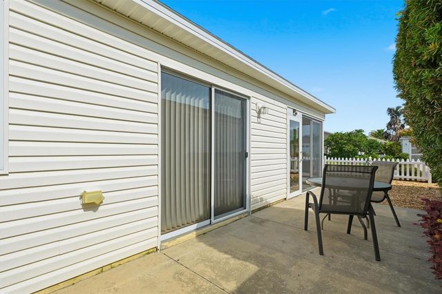 1402 BUNKER LANE, The Villages, FL 32162