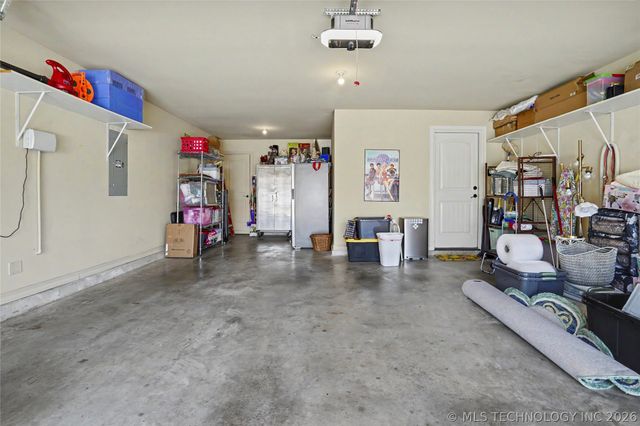 10943 S 77th East Place, Tulsa, OK 74133
