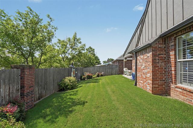 10943 S 77th East Place, Tulsa, OK 74133