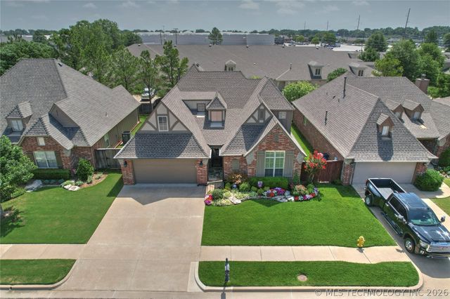 10943 S 77th East Place, Tulsa, OK 74133