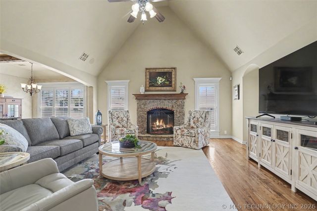 10943 S 77th East Place, Tulsa, OK 74133