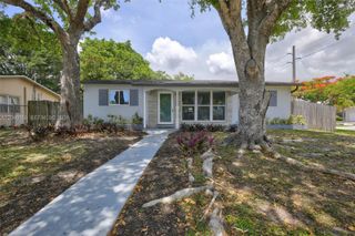 2220 N 40th Ave, Hollywood, FL 33021