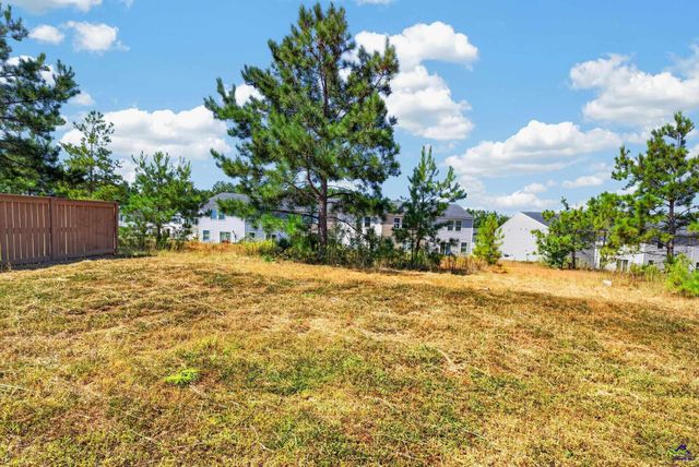 464 Hawthorn Trail, Macon, GA 31210