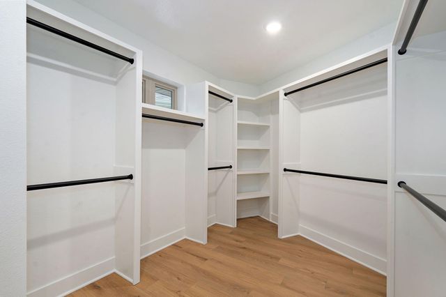 4332 S Vining Avenue, Springfield, MO 65804