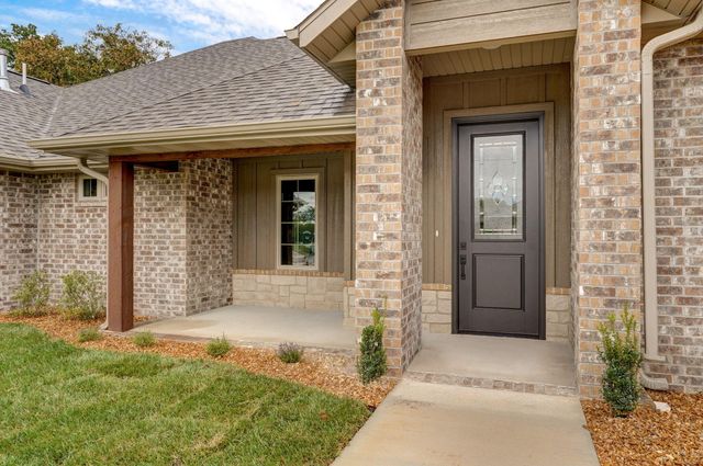 4332 S Vining Avenue, Springfield, MO 65804