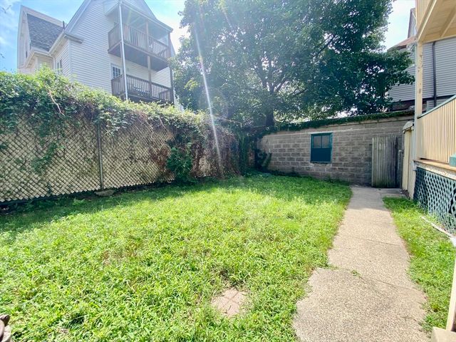 14 Bowdoin St 2, Medford, MA 02155