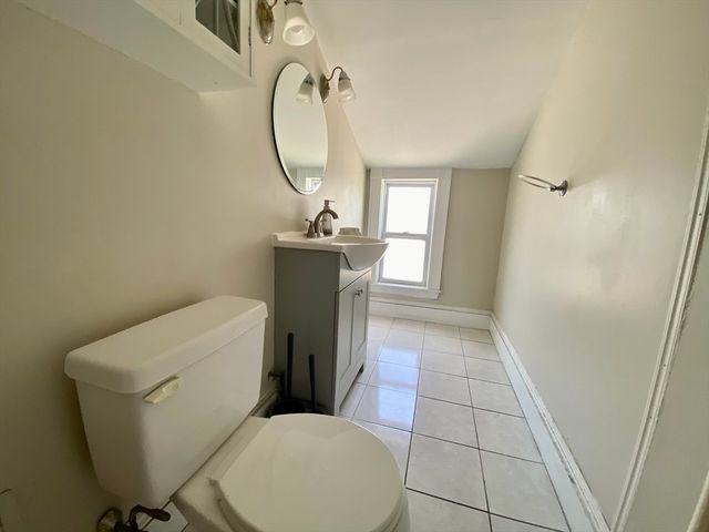 14 Bowdoin St 2, Medford, MA 02155