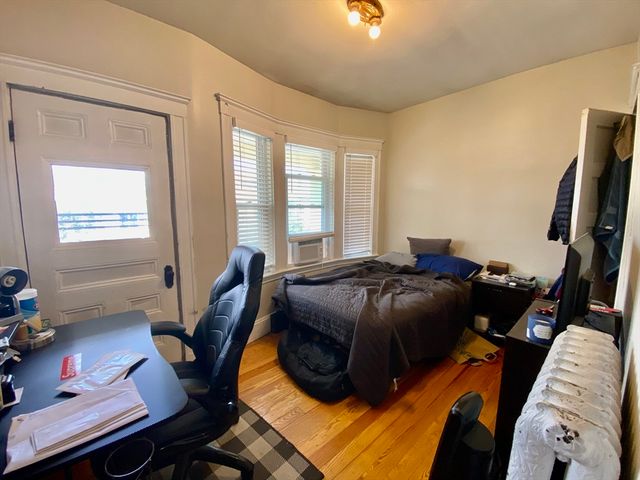 14 Bowdoin St 2, Medford, MA 02155