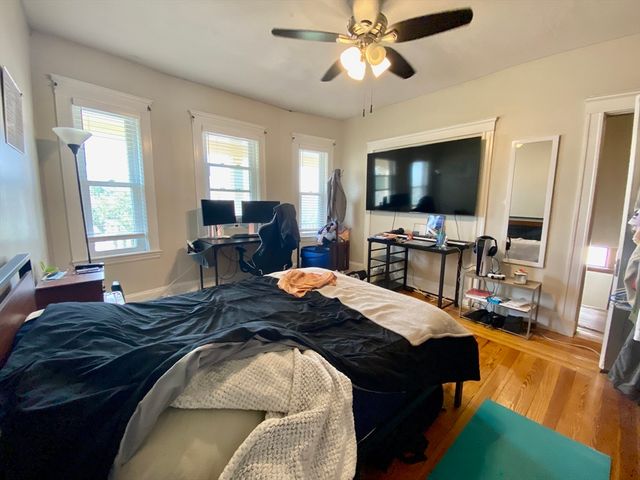 14 Bowdoin St 2, Medford, MA 02155