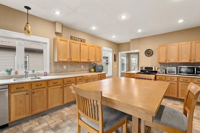 14 Bowdoin St 2, Medford, MA 02155