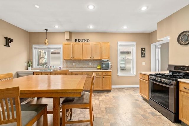 14 Bowdoin St 2, Medford, MA 02155
