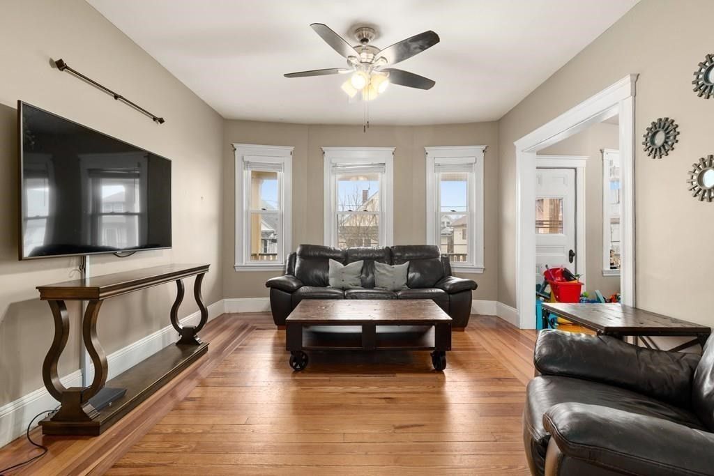 14 Bowdoin St 2, Medford, MA 02155