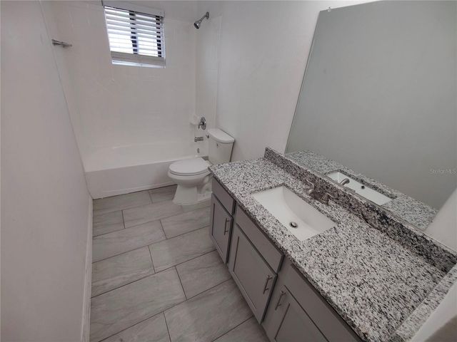 5835 CURRY FORD ROAD, Orlando, FL 32822
