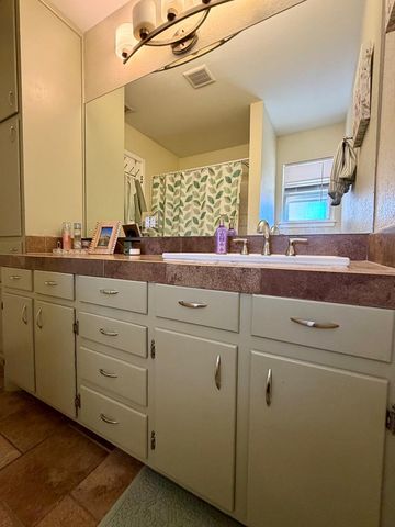 714 Boyd Ave, Midland, TX 79705