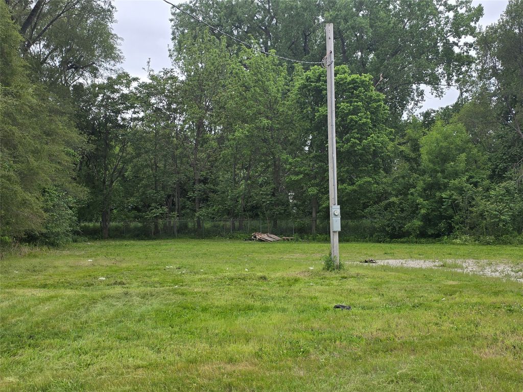 30 NW 47th Place, Des Moines, IA 50313